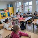 Uczniowie na warsztatach ekologicznych (3).jpg