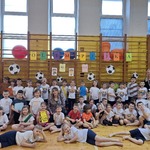 Pamiątkowe zdjęcie klas 1..jpg