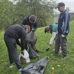Dzieci sprzątają park (4).jpg