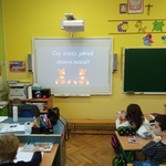 2. Obejrzenie filmu o Dniu Pludzowego Misia.jpg