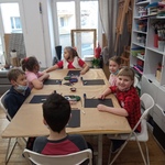 Uczniowie klasy 1a gotowi do pracy