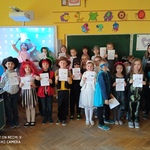 1a. Przebrani i gotowi do zabawy.jpg