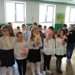 Prezenty od młodszych kolegów. — kopia.jpg